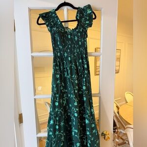 Hill house home Ellie botanical size small nwt